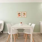 Apartment Casasupertubos - 9, 11 & 12 Peniche